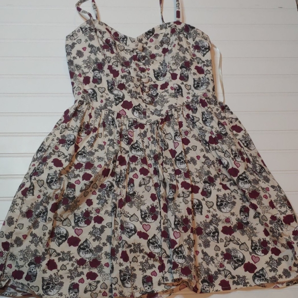Hellbunny Poison Love Floral Dress w/POCKETS! - Picture 1 of 5
